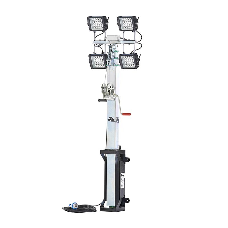 Genmac CRUX TM6 Torre Faro - 5,5 m 81400 Lumen