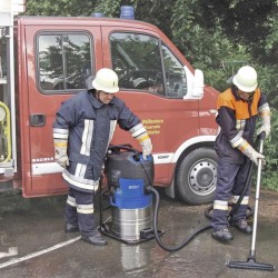 Nilfisk 751-71 MWF Attix 7 Liquid Vacuum - Aspiraliquidi e Solidi con Pompa 107412020