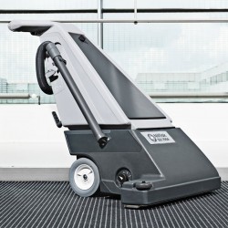 Nilfisk GU 700 A - Battitappeto Grandi Superfici larghezza di lavoro 64 cm cod. 56330910