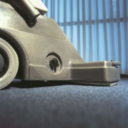 Nilfisk GU 700 A - Battitappeto Grandi Superfici larghezza di lavoro 64 cm cod. 56330910