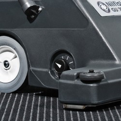 Nilfisk GU 700 A - Battitappeto Grandi Superfici larghezza di lavoro 64 cm cod. 56330910