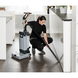 Nilfisk SC100 E Full Package - cod. 107408103 Lavasciuga Verticale completo con Kit Pulizia Tappeto