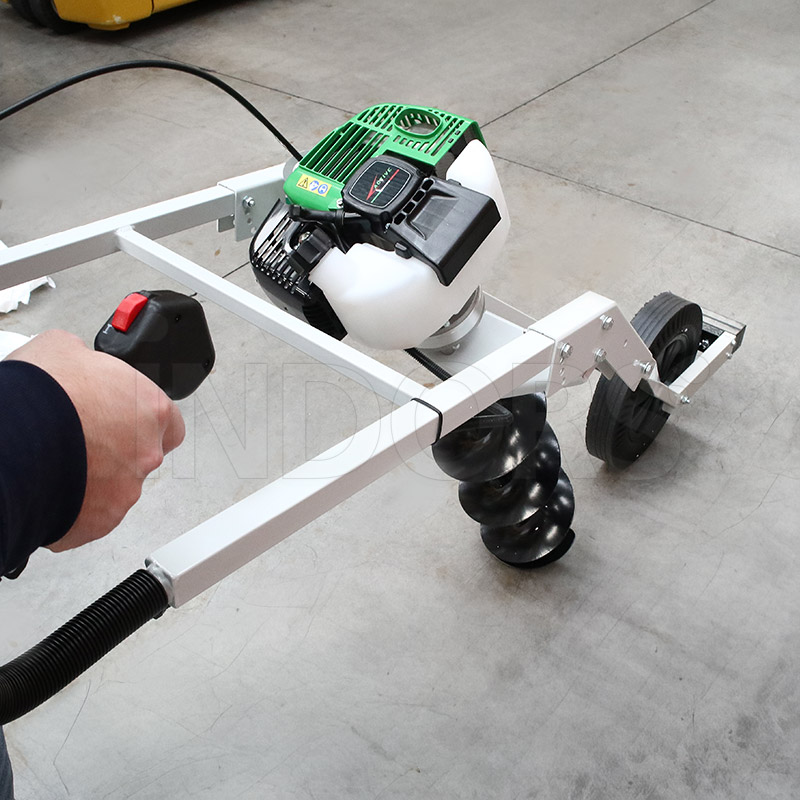 Active T152 - Professional Auger with Weighted Wheel