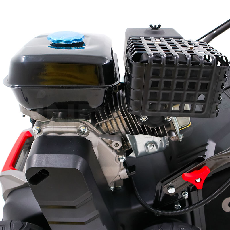 Attila ATM 4022 C - Arieggiatore e Scarificatore a Scoppio 212 cc