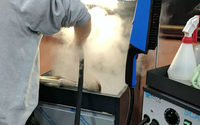 Générateur de vapeur Bieffe Farinelli Scarpavapor BF425S pour le nettoyage des chaussures et accessoires