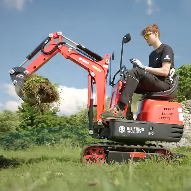 Bluebird MEX 600 888140 - Mini Escavatore a Scoppio 306 cc 8 kN