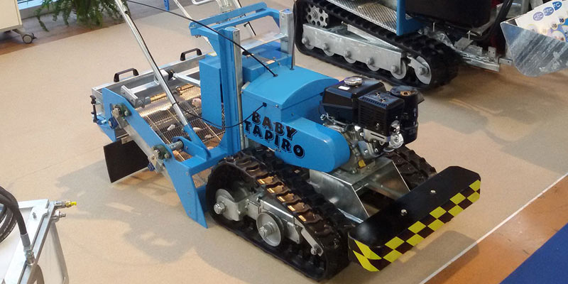 Nettoyeur de plage compact à essence CFC Baby Tapiro