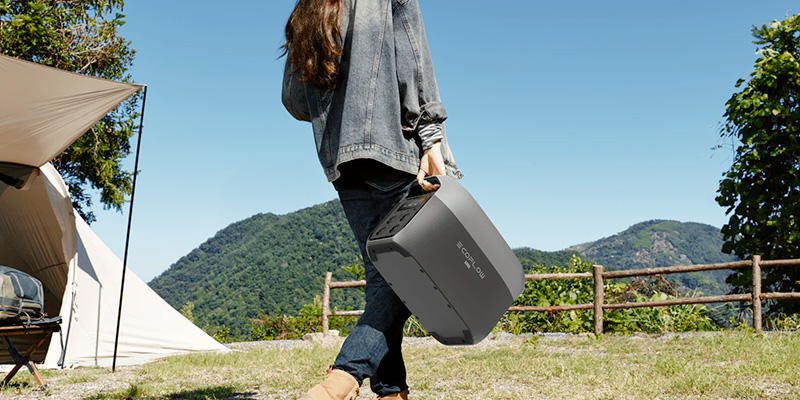 Ecoflow DELTA 3 Max EFD3M-G-EU-CBOX - Power Station Portatile 2048 Wh con Ingresso Solare 1000 W