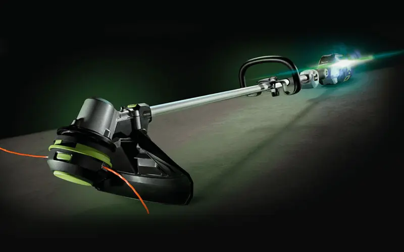  EGO ST1300 E-S - Decespugliatore Professionale con Testina Batti e Vai