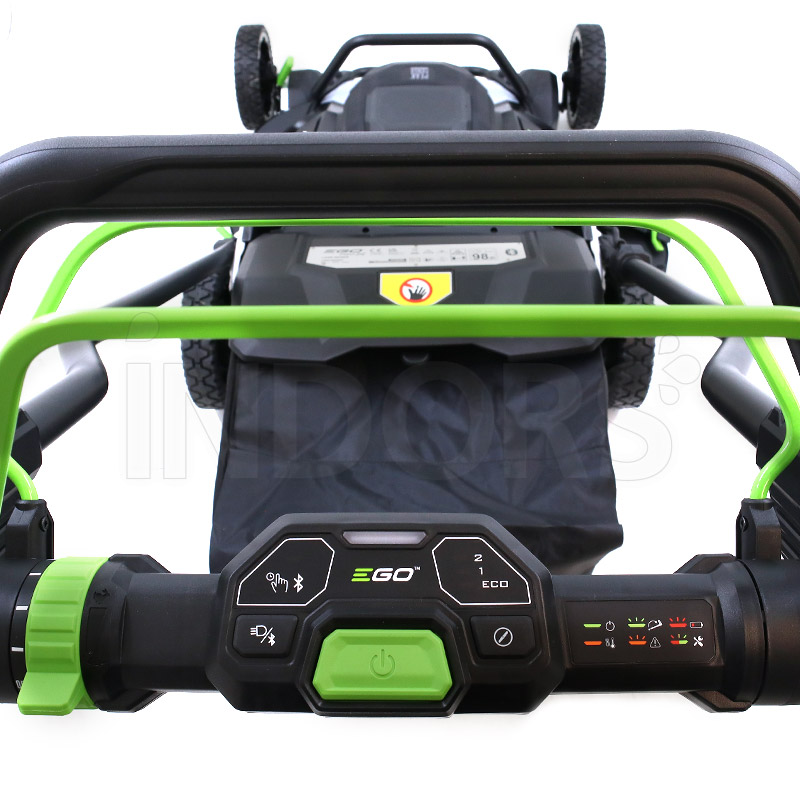 EGO LMX 7600 SP handlebar controls