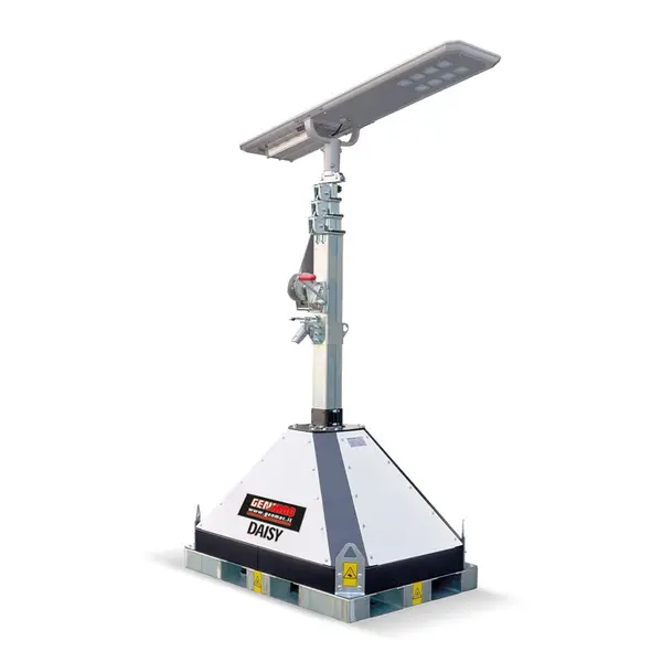 Genmac DAISY - Torre Faro 5,5 m a LED 6000 Lumen a Batteria con Pannello Solare