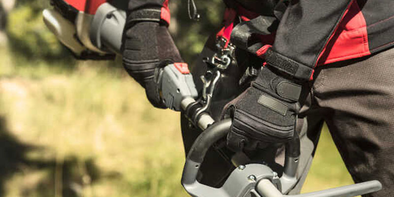 Honda UMK 450 LE - 50cc Petrol Brushcutter