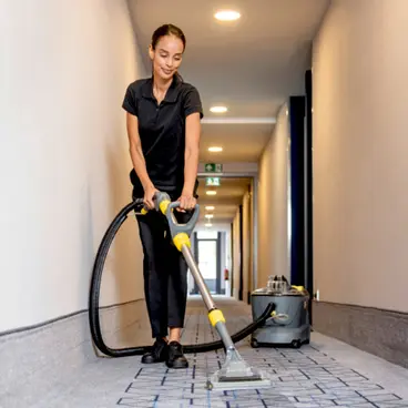 Karcher Puzzi 10/1 1.100-130.0 - Lavatappeti e Lavamoquette Compatto Professionale