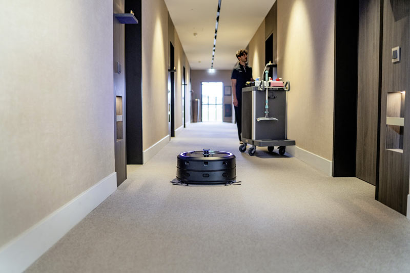 Karcher Kira CV 50 1.454-500.0 - Robot Vacuum Cleaner for Professional Environments