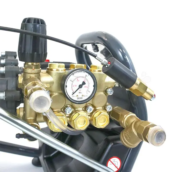 Lancia ad alta pressione idropulitrice ad acqua fredda Lavor Thermic 2W-13h