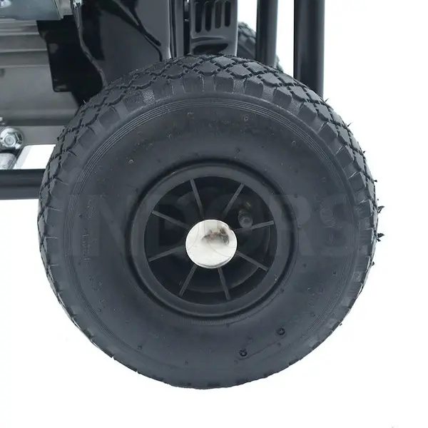 solida ruota facile manovrabilità Lavor Thermic 2W Lite - Idropulitrice 13 L Motore Loncin G390