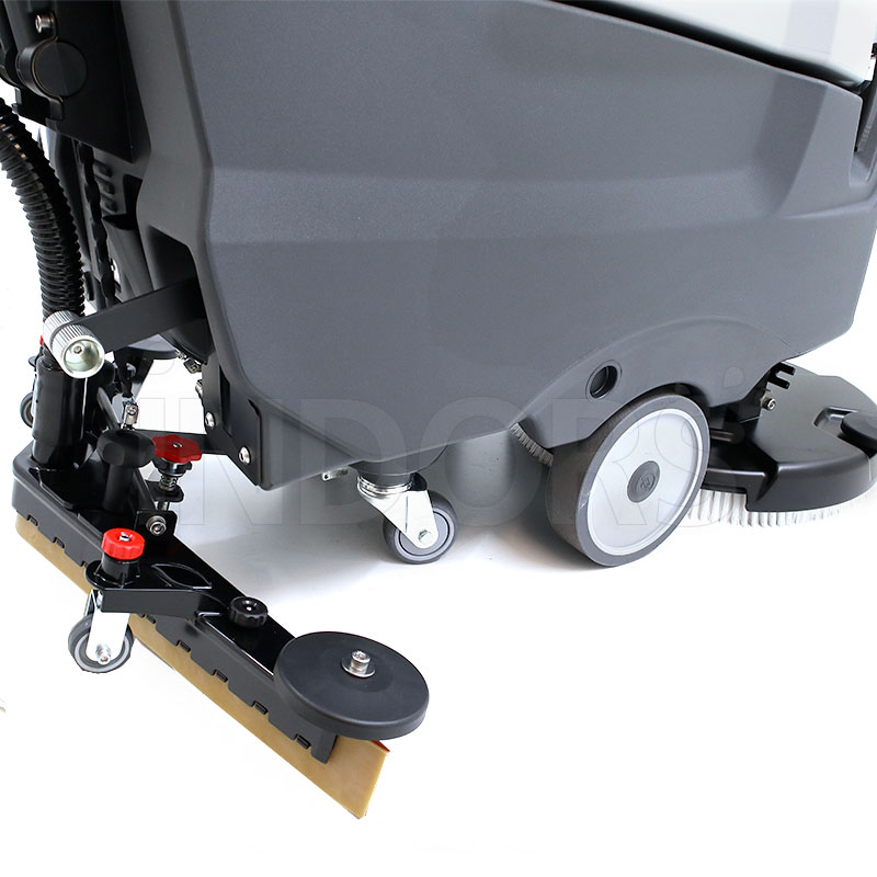 Lavor Moving 55B - Autolaveuse compacte à conducteur marchant