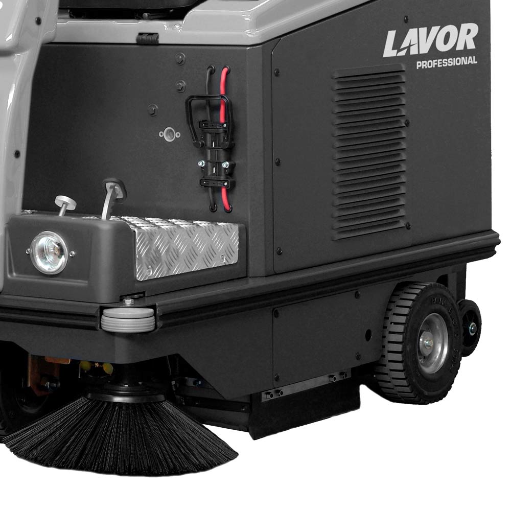 Lavor SWL R 1000 Sweeper Hourly Output up to 7700 m²/h