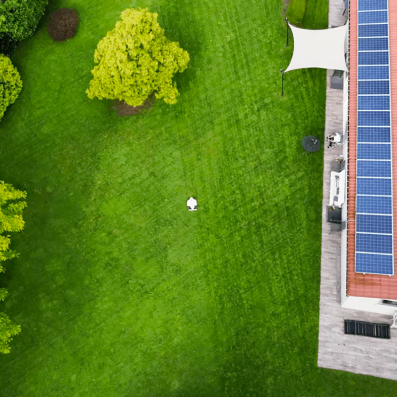 Mammotion Luba 2 AWD 5000X - 5000 m² Cordless Robotic Lawnmower