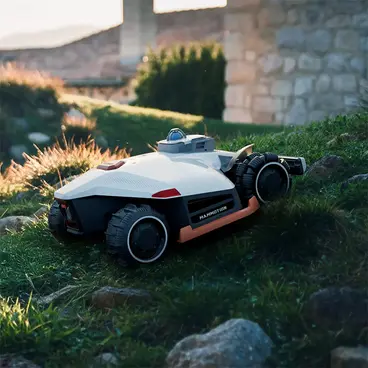 Mammotion Luba 3 AWD 3000 - Robot Rasaerba Senza Filo Perimetrale 3000 m²
