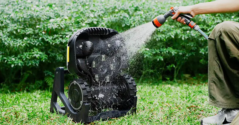 Mammotion Yuka Mini 2 800 - Robot Rasaerba Senza Filo Perimetrale 800 m²