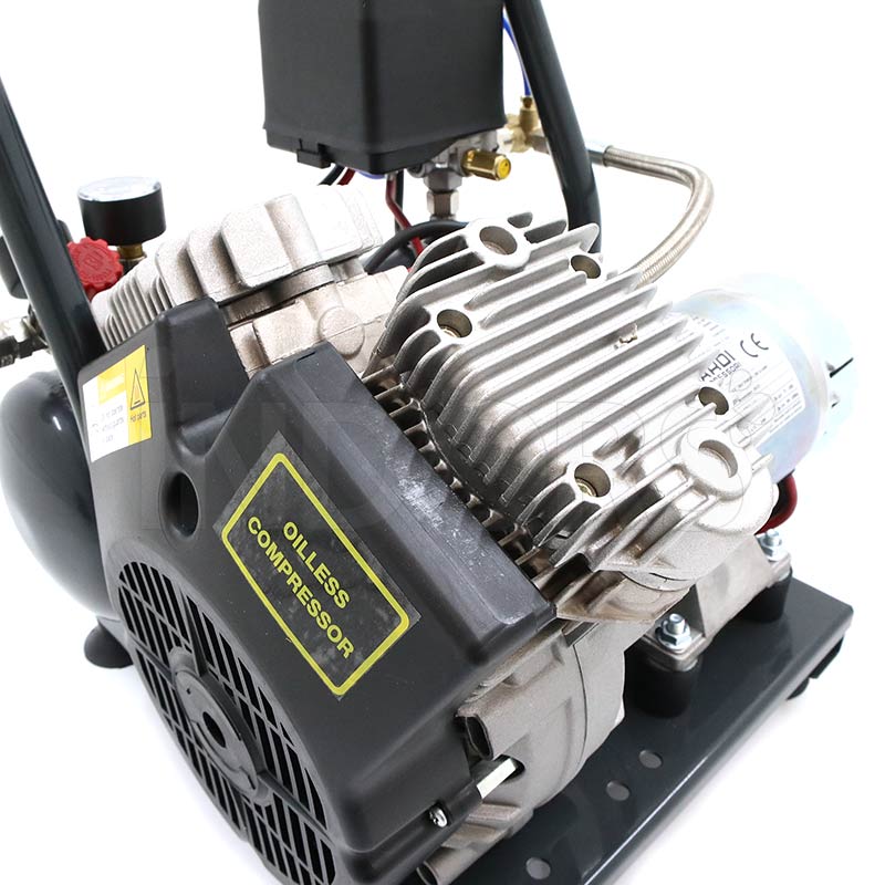 Nardi Extreme 3 7L Professional Compressor 12 or 24 Volt