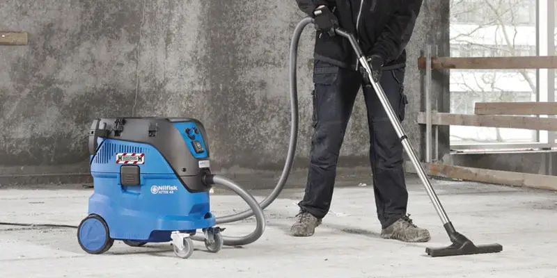 Nilfisk Attix 44-2L IC - Aspirasolidi e Liquidi Industria 44 L