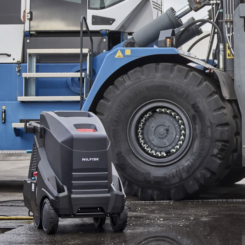 Nilfisk MH50M 220/1100 PA EU - Three-Phase Hot Water Pressure Washer 1050 L/h