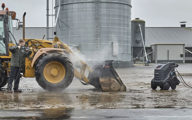 Nilfisk MH50M 220/1100 PA EU - Three-Phase Hot Water Pressure Washer 1050 L/h