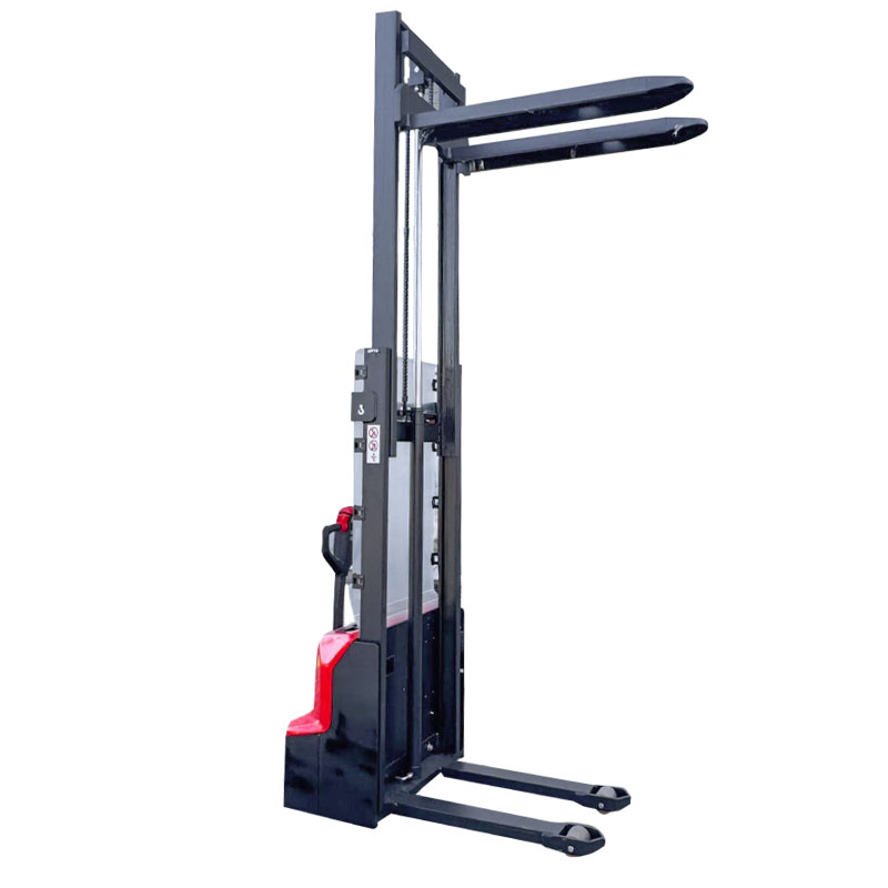 Novamach N1229E and N1236E - Electric Lifts with 1200 kg Capacity