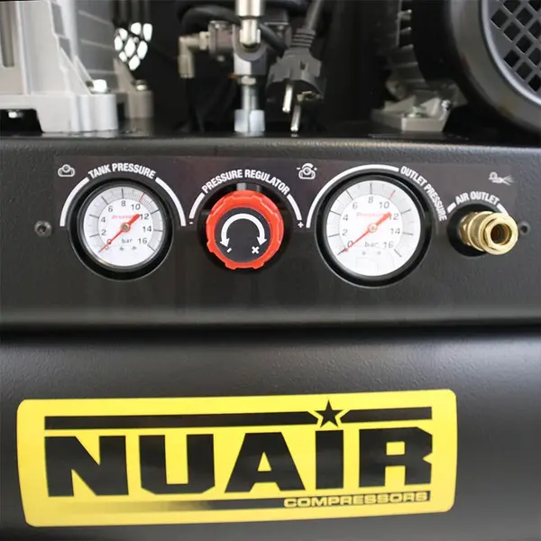 Nu Air B2800B/2M/50 Tech compressore a cinghia strumentazione