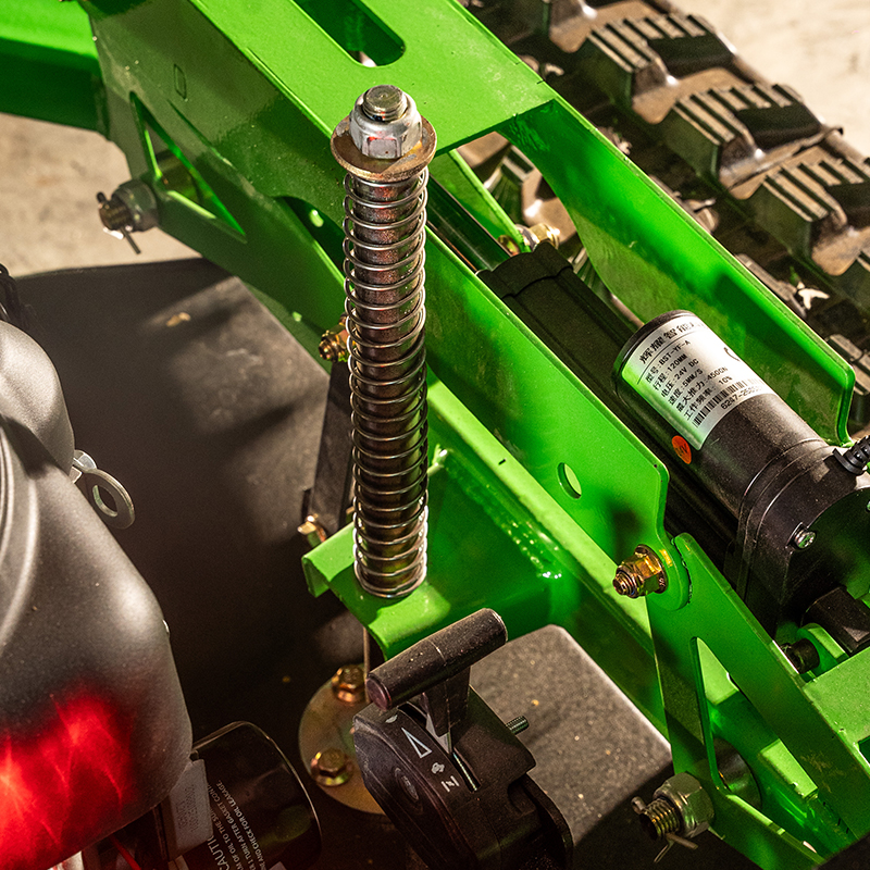 Pogo M-Tech COSMO 90 - Tracked Robotic Shredder for Professionals