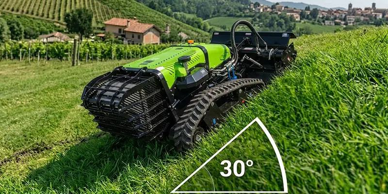 Pogo M-Tech SUPER MOWER - Trincia Falciatrice Pacciamatrice a motore Yanmar 38,3 HP