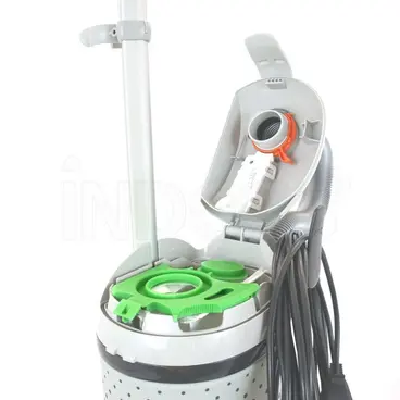dettaglio apertura filtro Sebo Dart aspiratore