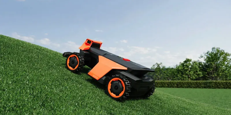 Segway Terranox CM120M1 in azione su pendenze fino al 40% (84%) con sistema AWD ad alta stabilità