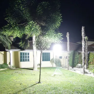 Towerlux Gaia - Torre Faro Modulare Leggera per Illuminazione a 360° 